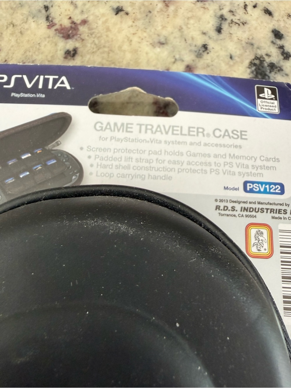 Sony PS Vita Game Traveler Case in Black - Picture 4 of 4